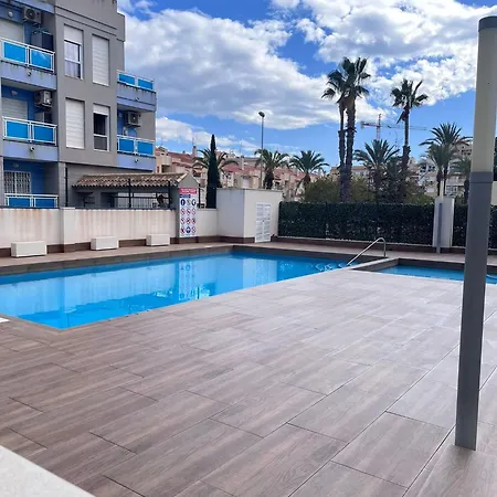 Cal 2upool Infinity * Torrevieja