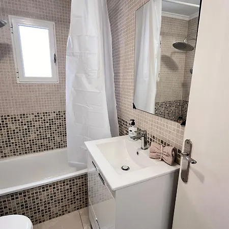 Cal 2upool Infinity Apartman *